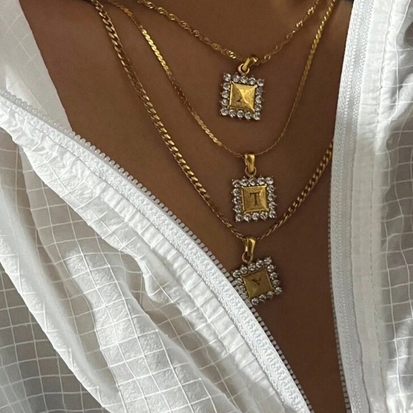 18K gold plated retro alphabet pendants (All LETTERS) - Picture 1 of 4